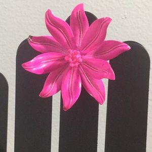 Hot pink metal flower brooch